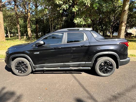 FIAT TORO 2.0 16V TURBO DIESEL ULTRA 4WD AT9